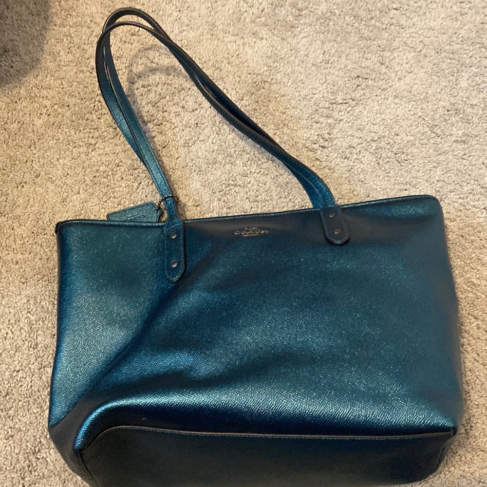 Shiny green Coach tote